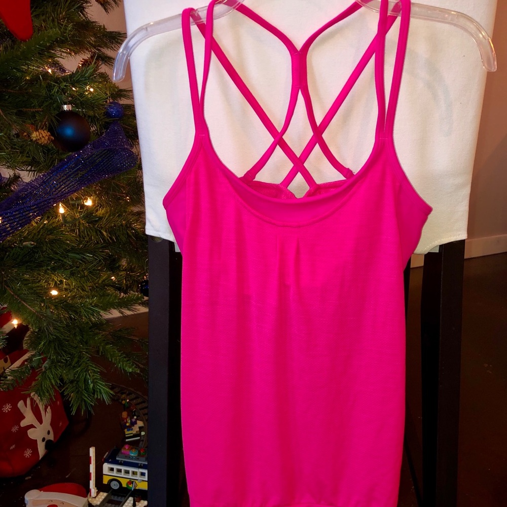 Athleta layered tank Sz Small.